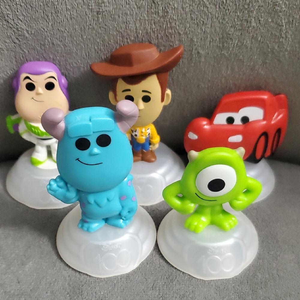 Assorted Disney 100 Mc Donalds Toy Lot#4